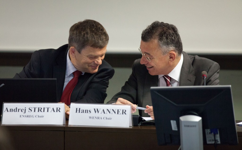 Hans Wanner, ENSI-Direktor und Andrej Stritar ENSREG-Vorsitzender am EU Stresstest Public Meeting, Brüssel